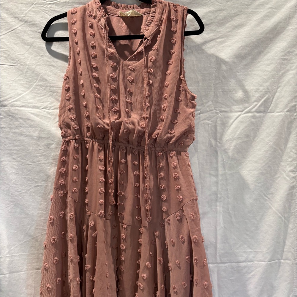 Elegant Pink Sleeveless Dress